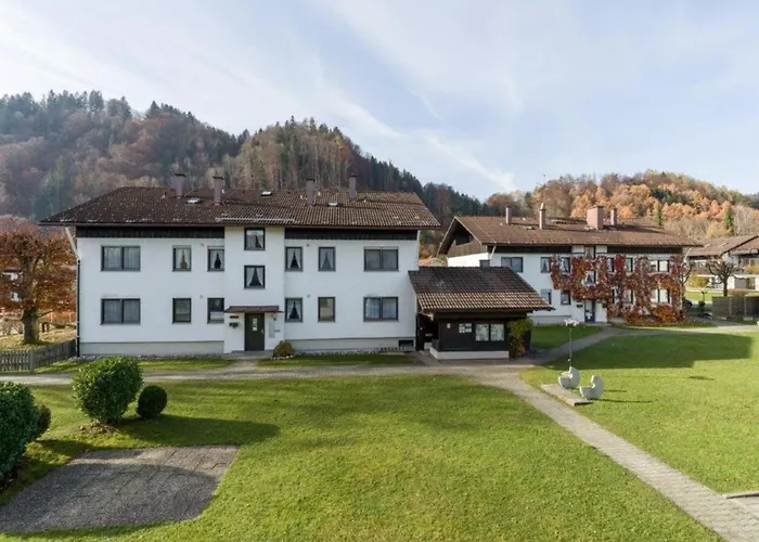 Chiemgau Comfort B8 Mit Direktem Bergblick Auf Den Kaiser Sowie Hallenbad Und Sauna