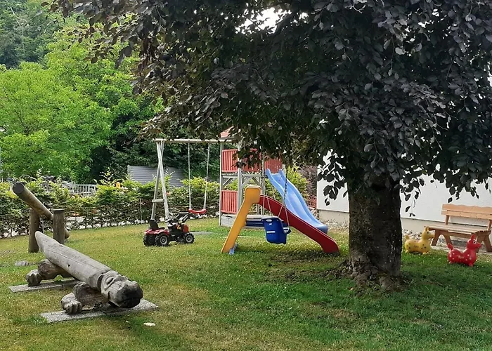 Apartment Chiemgau Comfort B8 Mit Direktem Bergblick Auf Den Kaiser Sowie Hallenbad Und Sauna Oberaudorf